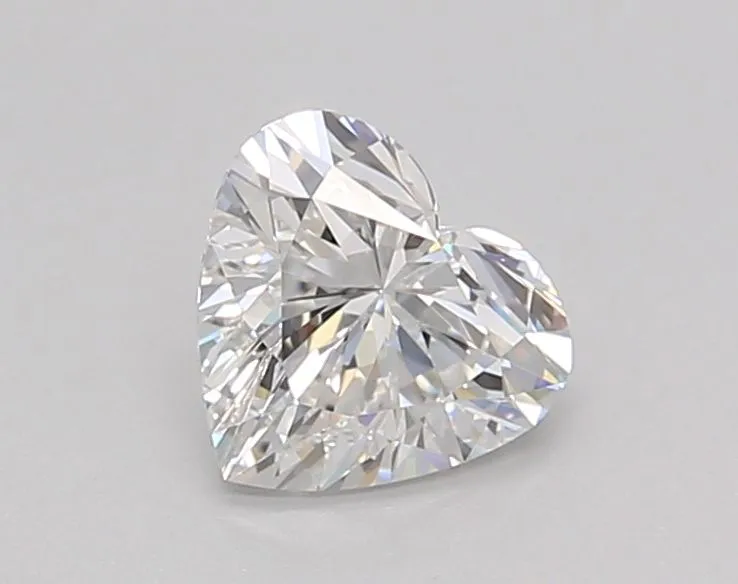 0.72ct HEART D VS2 Lab Grown diamond