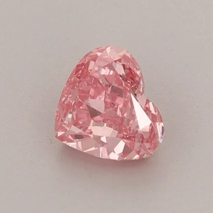 0.58ct HEART Fancy Vivid Pink VS1 Coloured Lab diamond