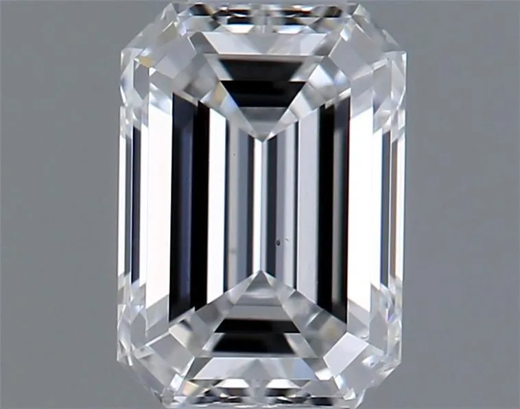 0.37ct EMERALD D SI1 Natural diamond