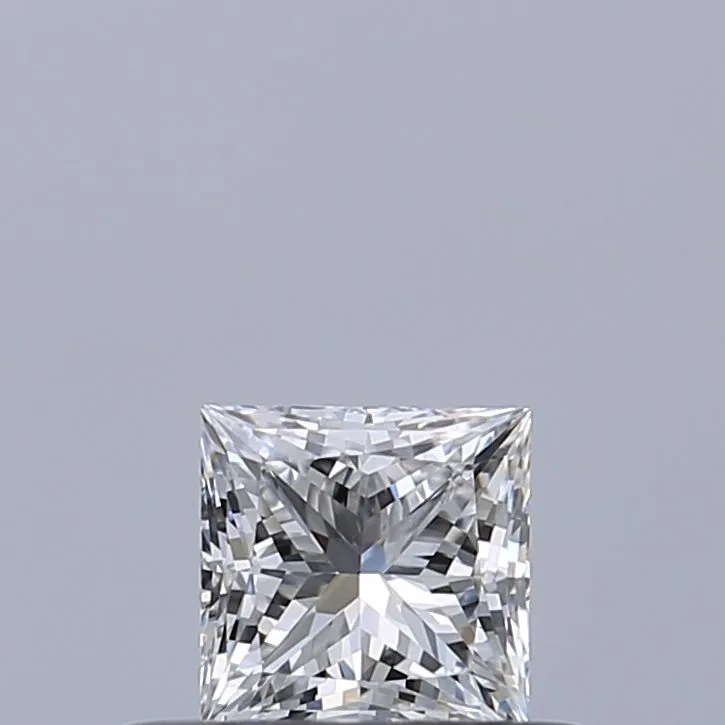 0.31ct PRINCESS D VVS1 Natural diamond