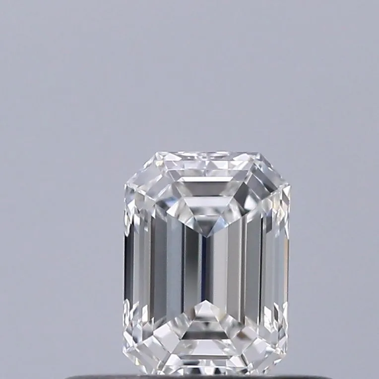 0.31ct EMERALD F VVS1 Natural diamond