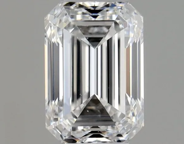 0.4ct EMERALD D VS2 Natural diamond