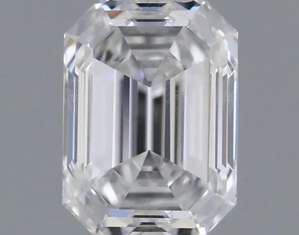 0.3ct EMERALD E SI2 Natural diamond