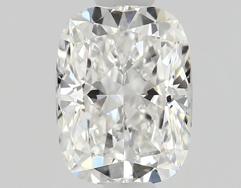 0.71ct CUSHION E VVS1 Natural diamond