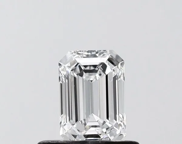 0.51ct EMERALD D VVS1 Lab diamond