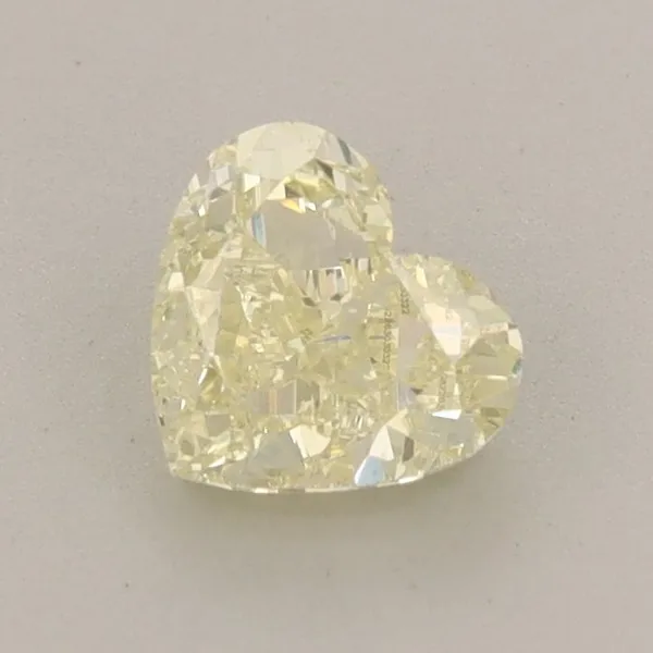 0.81ct HEART Fancy Light Yellow VVS1 Coloured Lab diamond