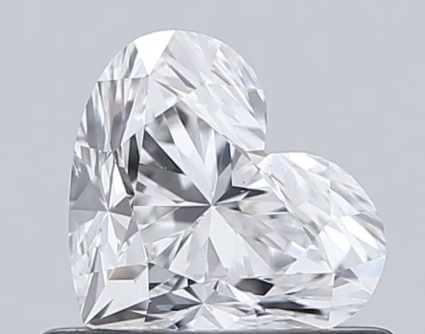 0.6ct HEART E VS2 Natural diamond