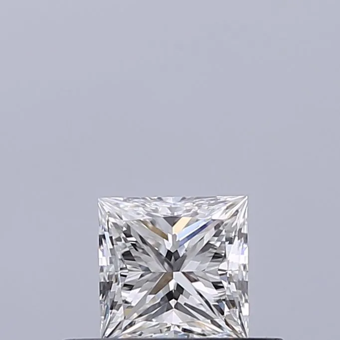 0.32ct PRINCESS E VVS2 Natural diamond