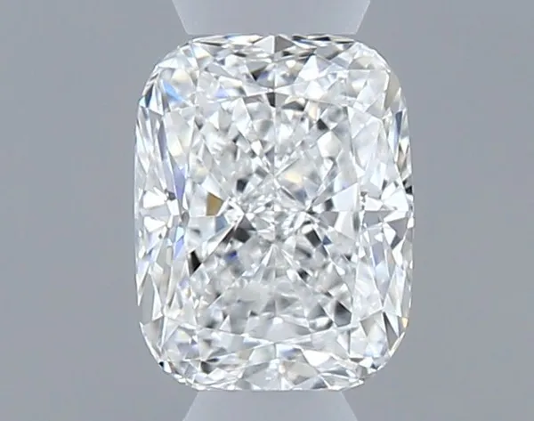 0.3ct CUSHION E VVS1 Natural diamond