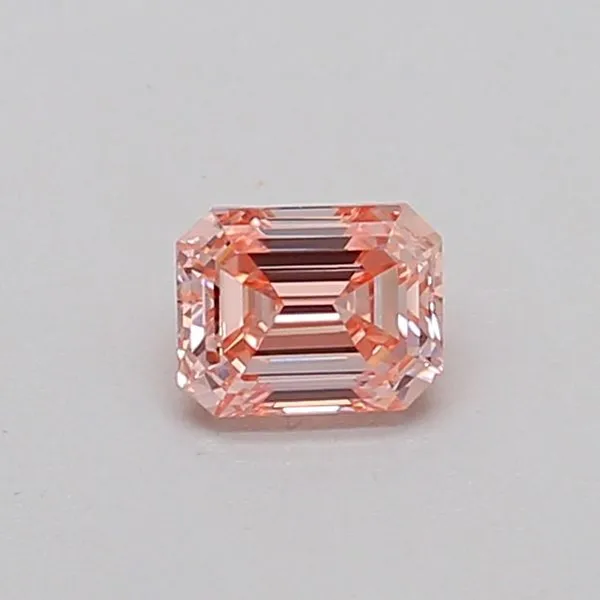 0.31ct EMERALD Fancy Intense Pink VS2 Coloured Lab diamond