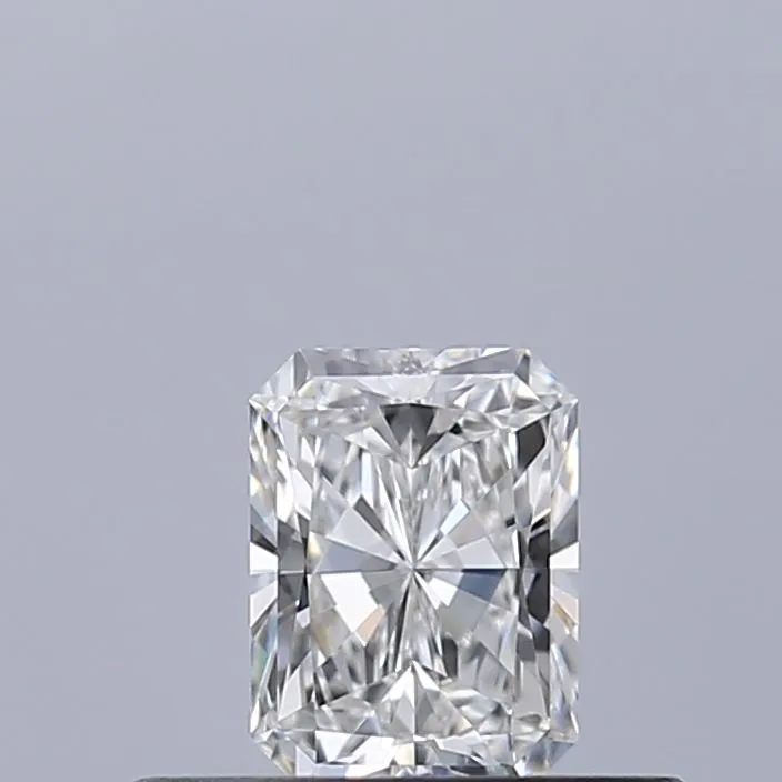 0.30ct RADIANT F VVS2 Natural diamond