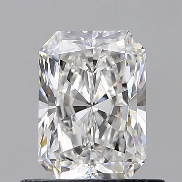 0.7ct RADIANT E VVS2 Natural diamond