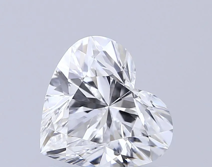 1.01ct HEART E VVS2 Natural diamond