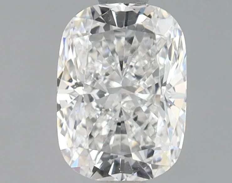 0.79ct CUSHION E VVS2 Lab Grown diamond