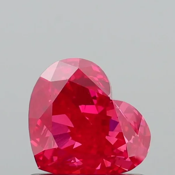 0.96ct HEART Fancy Vivid Pink VVS2 Coloured Lab diamond