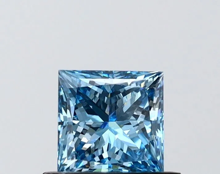0.81ct PRINCESS Fancy Vivid Blue VVS2 Coloured Lab diamond