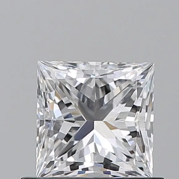 0.7ct PRINCESS D VVS1 Natural diamond