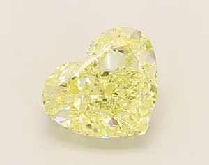 1.01ct HEART Fancy Yellow VVS2 Coloured Lab diamond