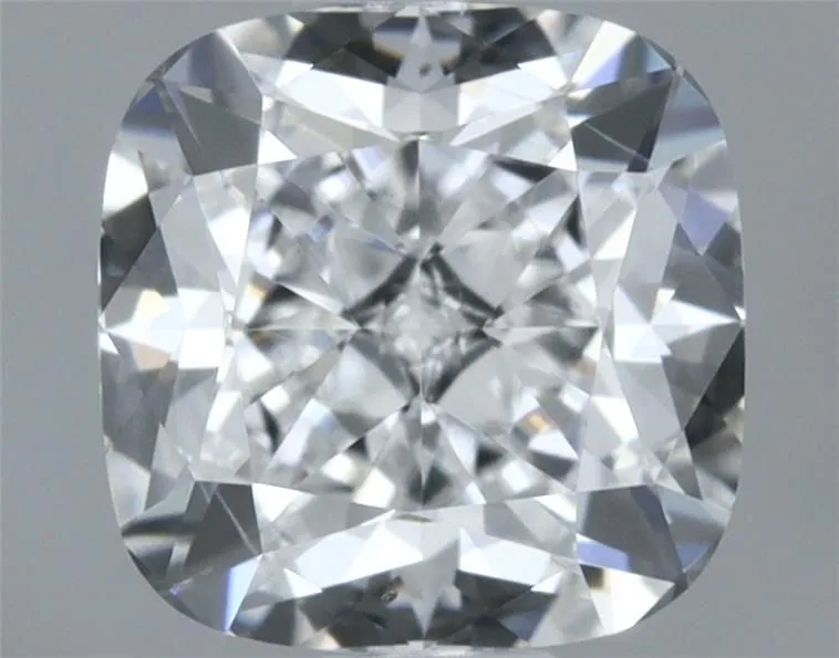 0.77ct CUSHION E SI2 Natural diamond