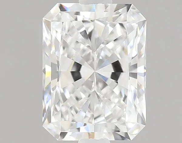 0.7ct RADIANT E VS1 Natural diamond