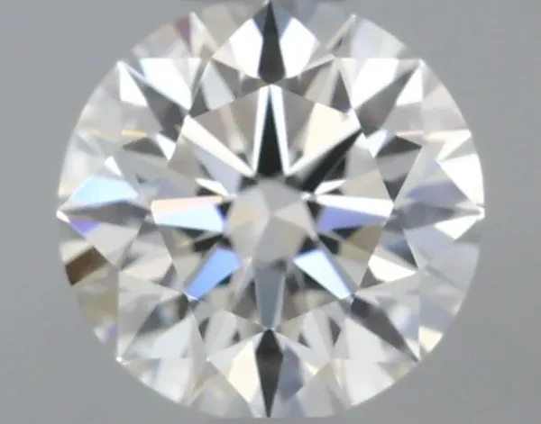 0.4ct HEART H VVS1 Natural diamond