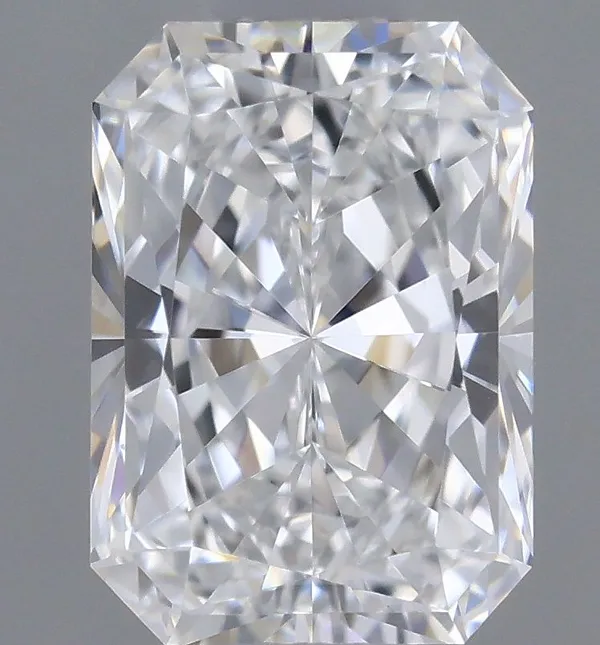0.6ct RADIANT E VVS2 Natural diamond