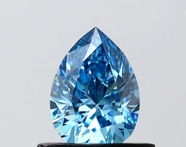 0.68ct PEAR Fancy Vivid Blue VVS2 Coloured Lab diamond