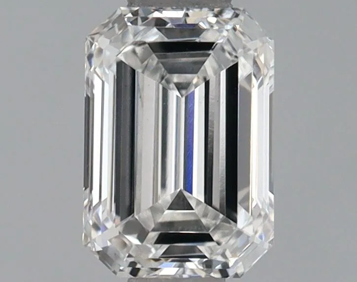 0.70ct EMERALD E VS1 Lab Grown diamond