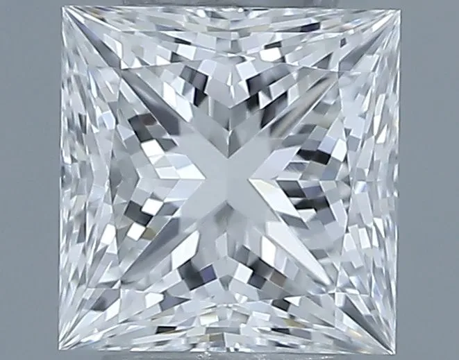 0.61ct PRINCESS G VVS2 Natural diamond