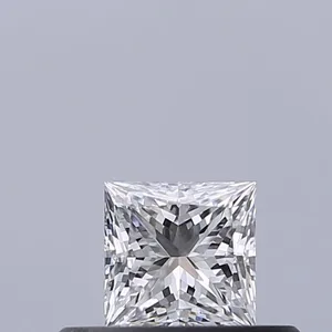 0.3ct PRINCESS D VVS2 Natural diamond
