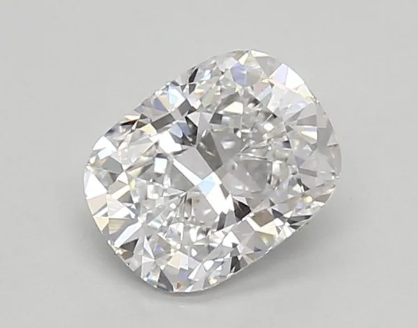 0.85ct CUSHION D VS1 Lab diamond
