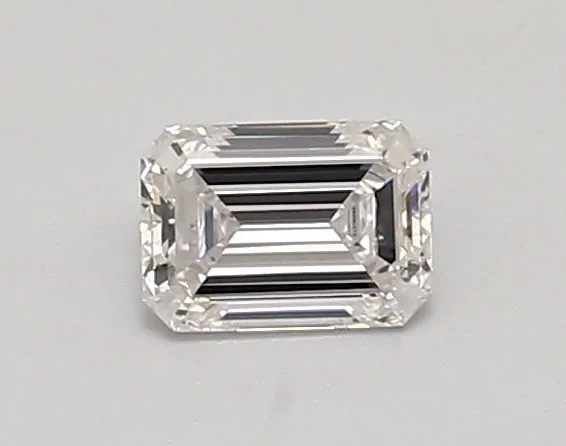 0.63ct EMERALD E VVS2 Lab Grown diamond