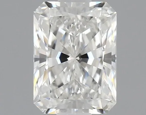 0.8ct RADIANT F SI2 Natural diamond