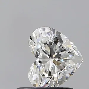 0.7ct HEART G VVS1 Natural diamond