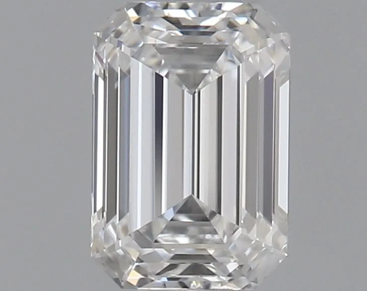 0.43ct EMERALD E VVS2 Natural diamond
