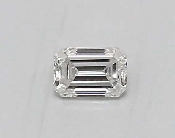0.3ct EMERALD D VS1 Lab diamond