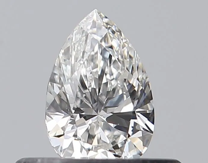 0.30ct PEAR F VVS2 Natural diamond