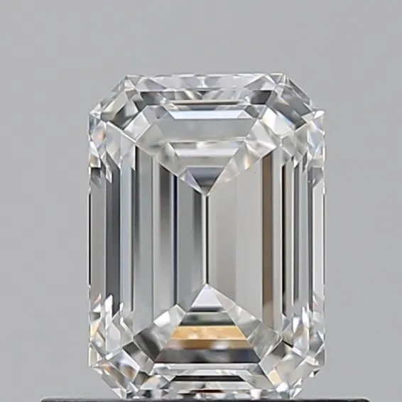0.70ct EMERALD G VVS2 Natural diamond