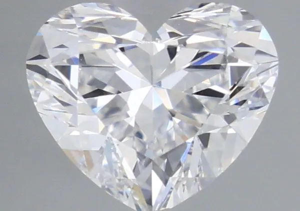 0.77ct HEART D VVS2 Natural diamond