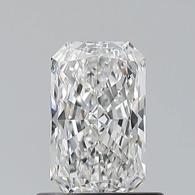 0.70ct RADIANT E VS2 Natural diamond