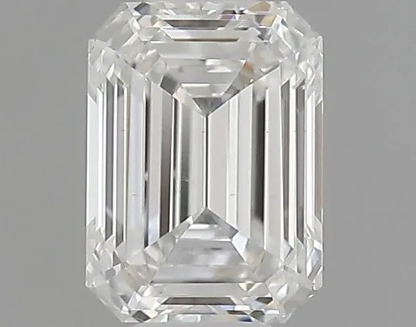 0.3ct EMERALD G VS2 Natural diamond