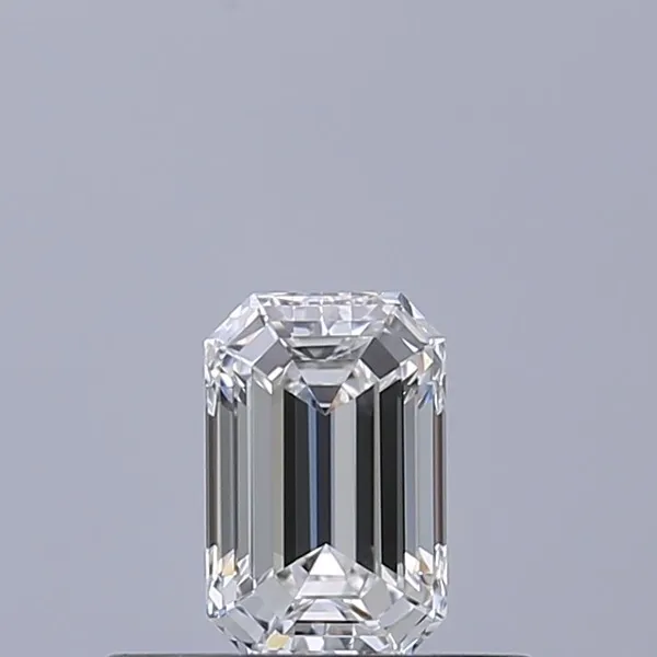0.32ct EMERALD E VVS2 Natural diamond