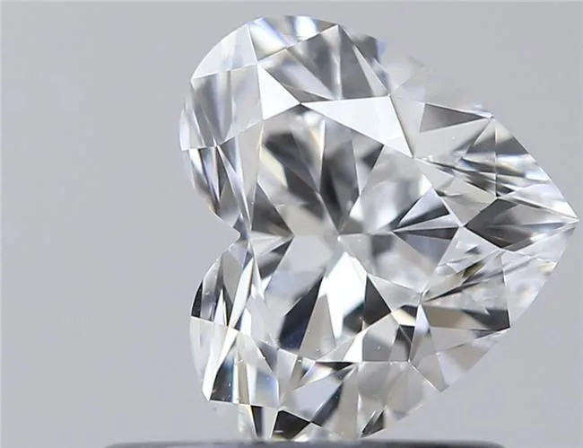 0.63ct HEART E SI1 Natural diamond