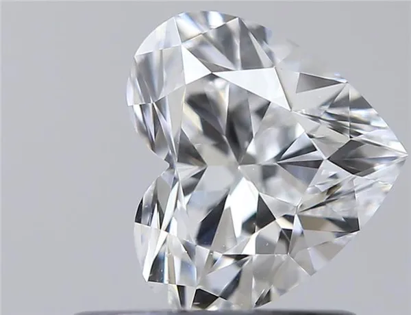 0.63ct HEART E SI1 Natural diamond