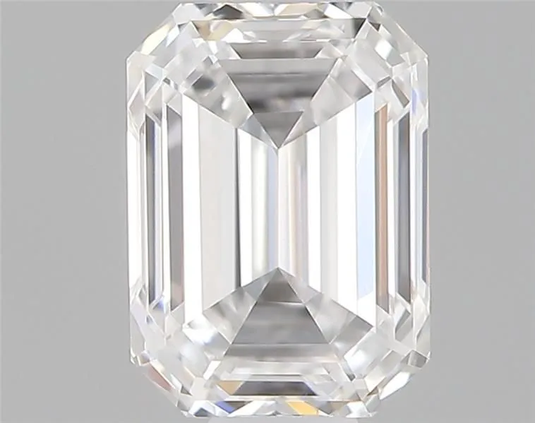 0.40ct EMERALD D VVS1 Natural diamond