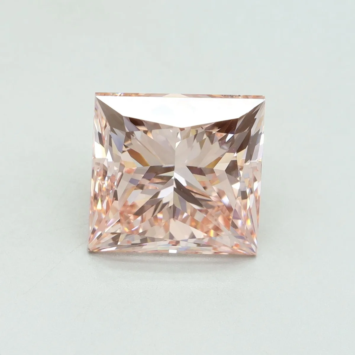 5.01ct PRINCESS Fancy Vivid Pink VS1 Coloured Lab diamond
