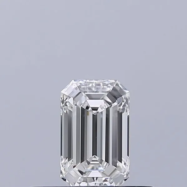 0.32ct EMERALD E VVS1 Natural diamond