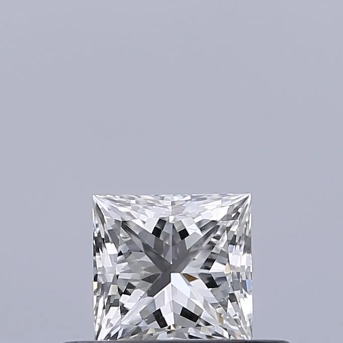 0.31ct PRINCESS E VVS1 Natural diamond