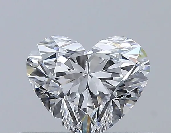 0.34ct HEART D VVS2 Natural diamond