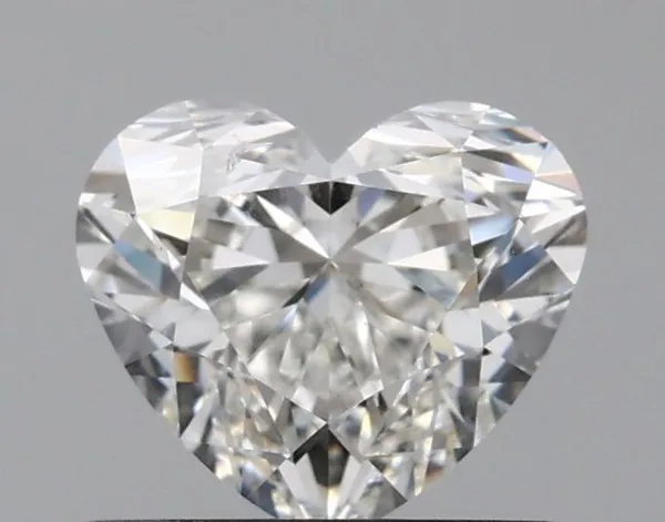 0.7ct HEART H SI1 Natural diamond